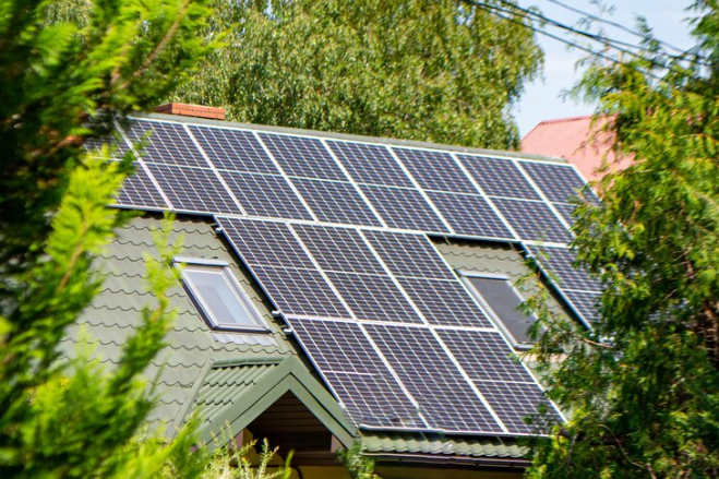 Savings: Guide to Choosing the Right Home Solar System