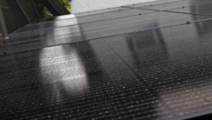 Comparative Guide: Monocrystalline vs Polycrystalline Solar Panels